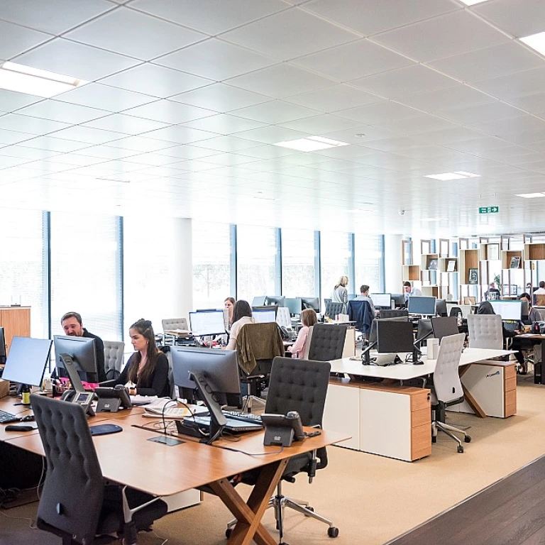 Embracing Innovation and Creative Solutions in HR Leadership